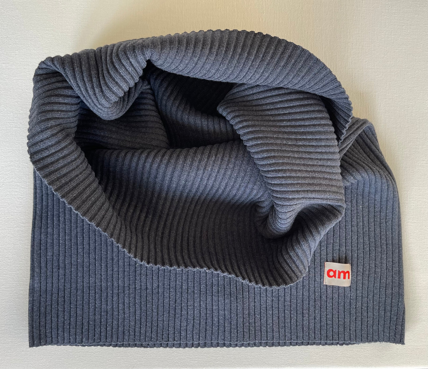 Navy mélange rib knit snood